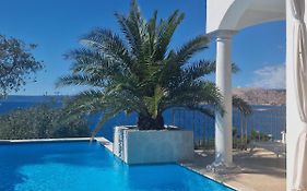 Villa Mar - Only 50M To The Beach